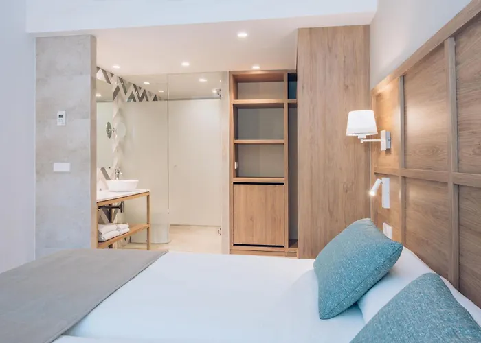 Kid Friendly Hotels in Calas de Mallorca