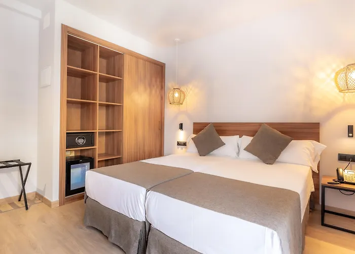 Kid Friendly Hotels in Puerto de la Cruz (Tenerife)