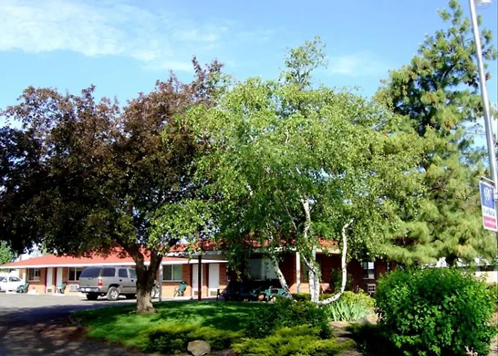 Kid Friendly Hotels in Klamath Falls