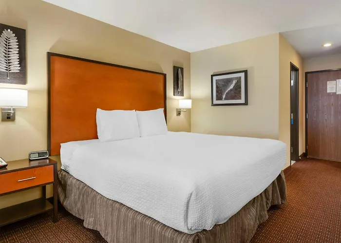 Kid Friendly Hotels in Troutdale