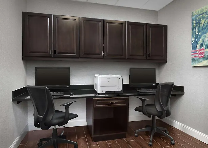 Kid Friendly Hotels in Statesboro