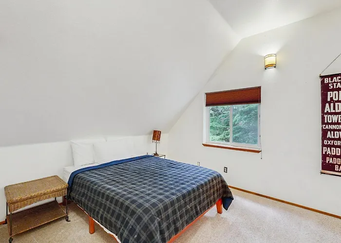 Kid Friendly Hotels in Girdwood