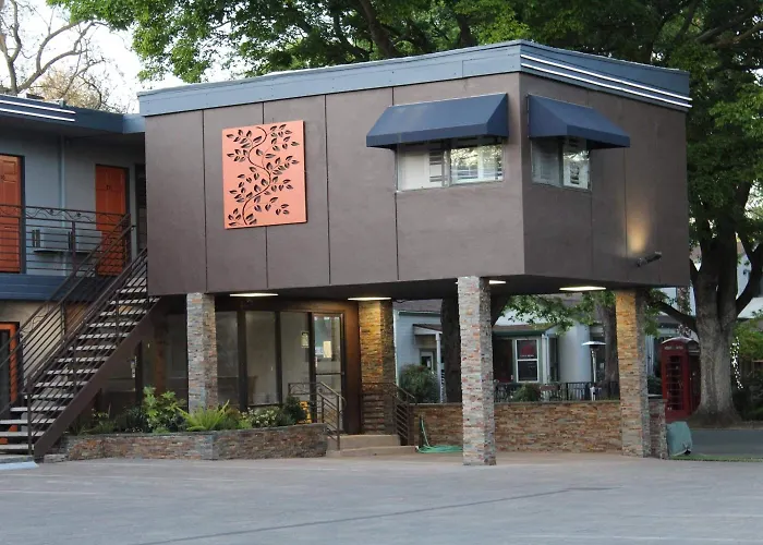 Kid Friendly Hotels in Davis
