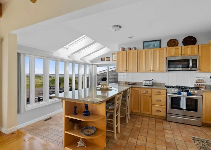 Kid Friendly Hotels in North Truro