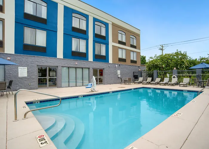 Kid Friendly Hotels in Mobile