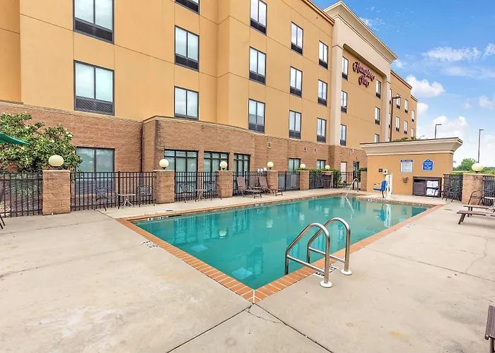 Kid Friendly Hotels in Atmore