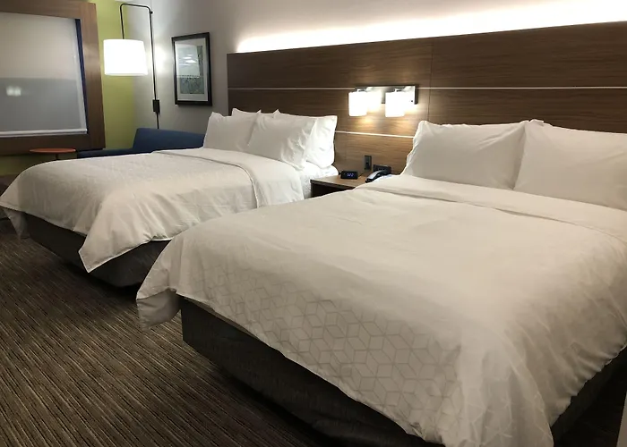 Kid Friendly Hotels in Racine