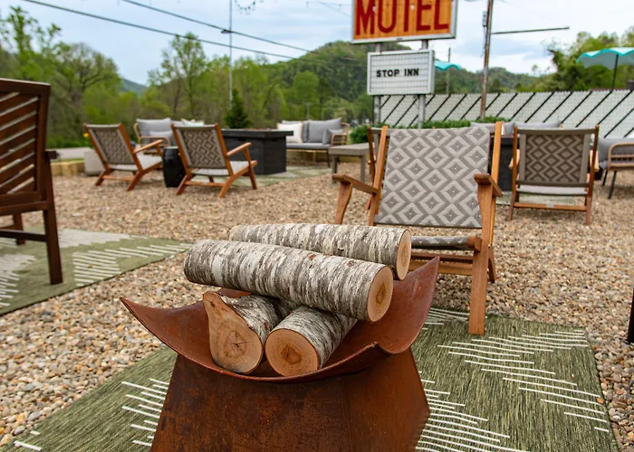 Kid Friendly Hotels in Townsend