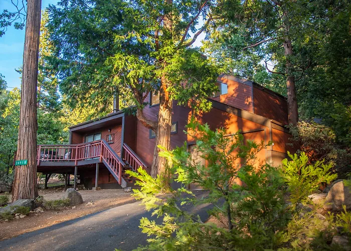 Kid Friendly Hotels in Idyllwild