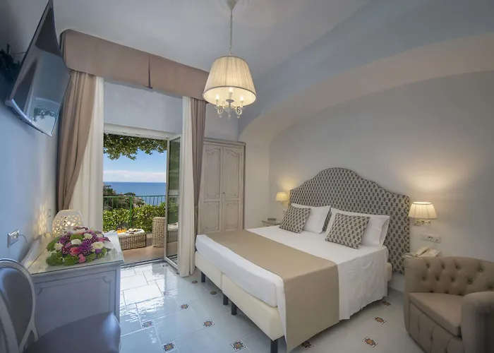 Kid Friendly Hotels in Praiano