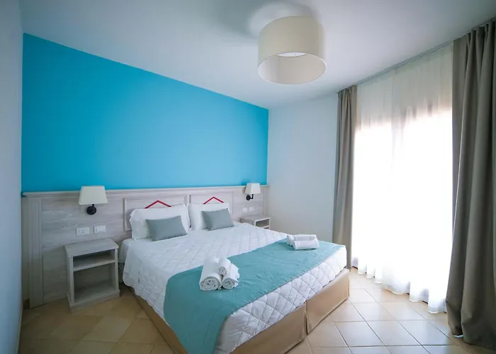 Kid Friendly Hotels in Isola Rossa (Sassari)