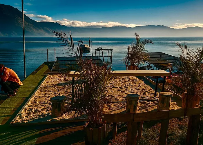 Kid Friendly Hotels in San Juan La Laguna
