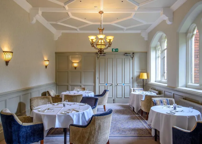 Kid Friendly Hotels in Kingston upon Thames (Greater London)