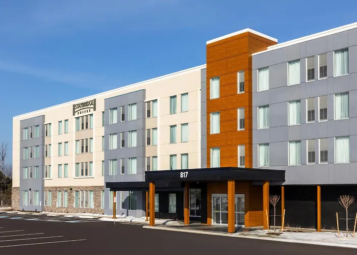 Kid Friendly Hotels in Kincardine