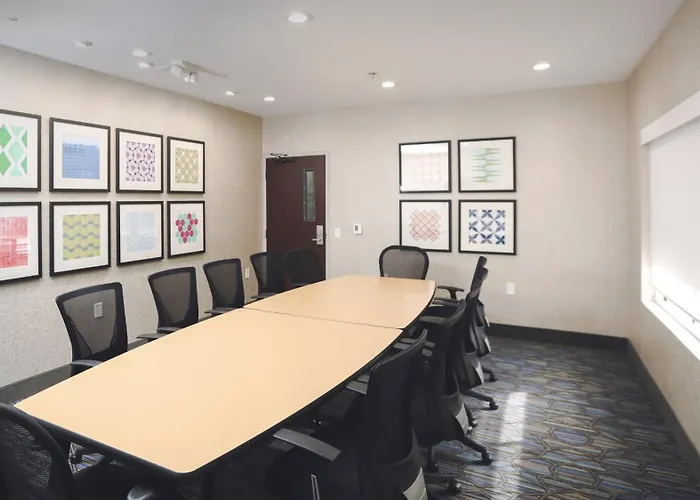 Kid Friendly Hotels in Lompoc