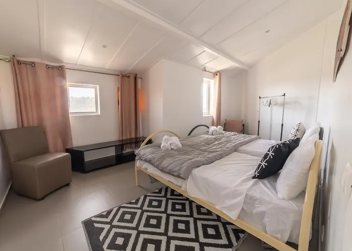 Kid Friendly Hotels in Praia
